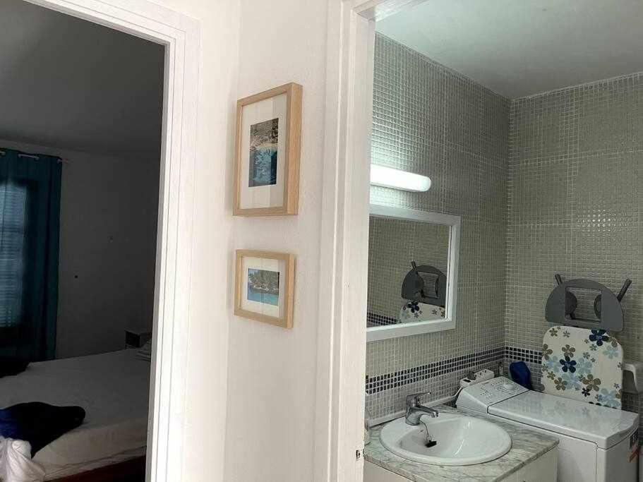 Brut Apartamento Con Piscina Cala'N Blanes  Bagian luar foto